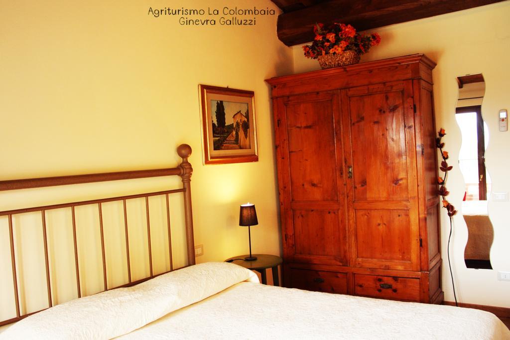 Agriturismo La Colombaia Villa Викио Стая снимка